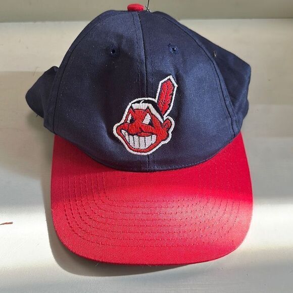 New Vintage 90s 2000s Men's Embroidered Cleveland Logo Baseball Cap OSFA - Picture 1 of 9